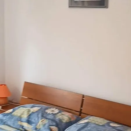 Cvetni - One Bedroom With Sea View And Balcony Apartman Povljana